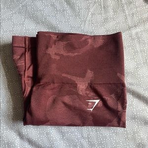 Gymshark adapt Camo shorts red M